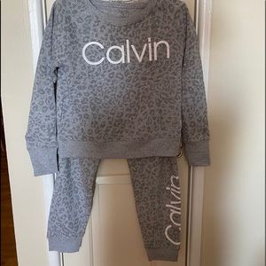 Calvin Klein Sweat Suit